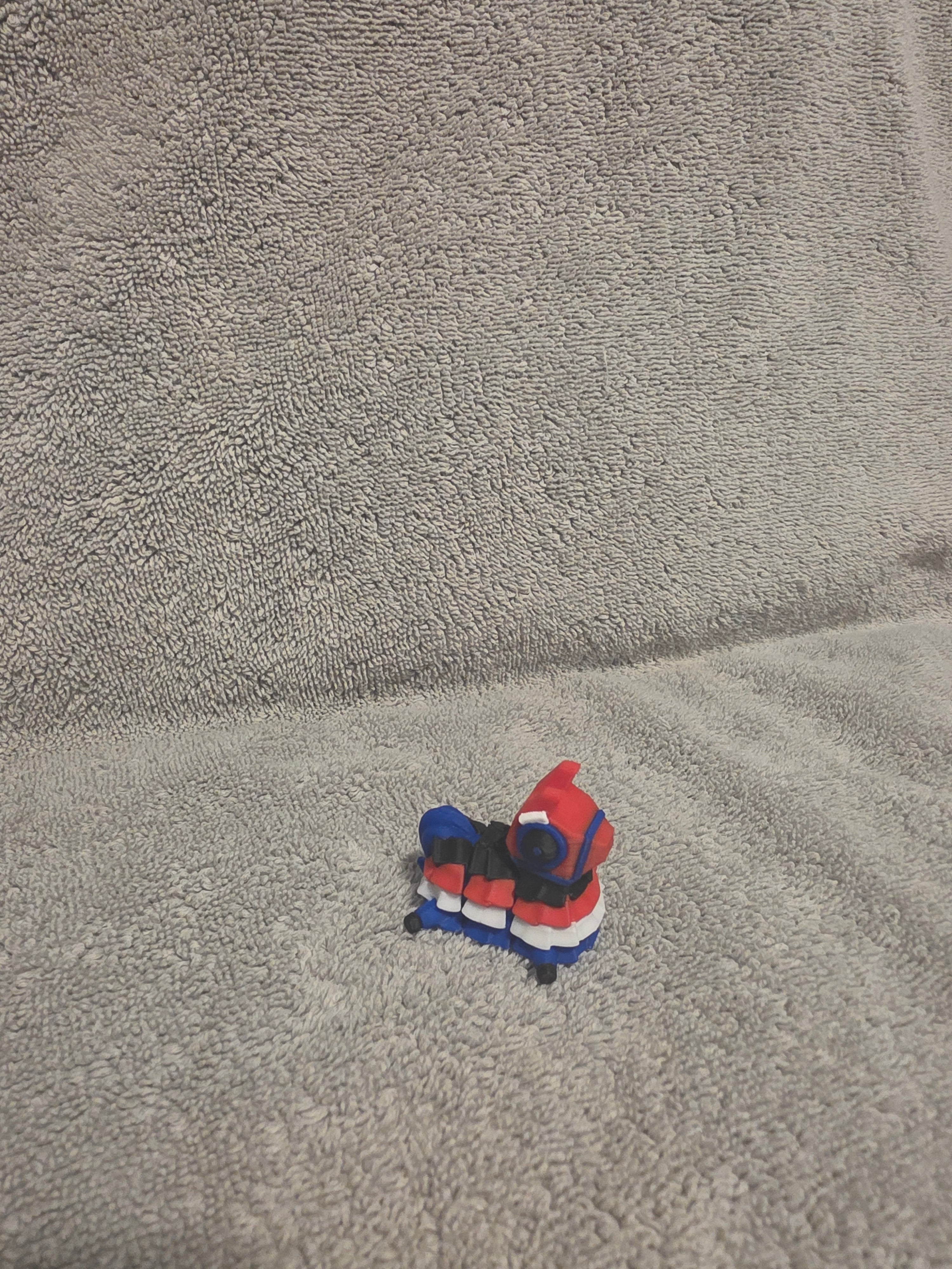 Pinata red white blue